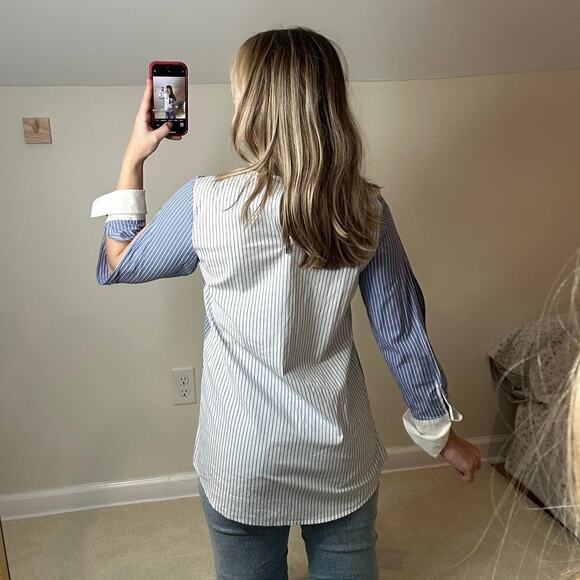 Vince Camuto: Oxford Blue Striped Long Sleeve Blouse Color Block Stripes - Picture 4 of 7